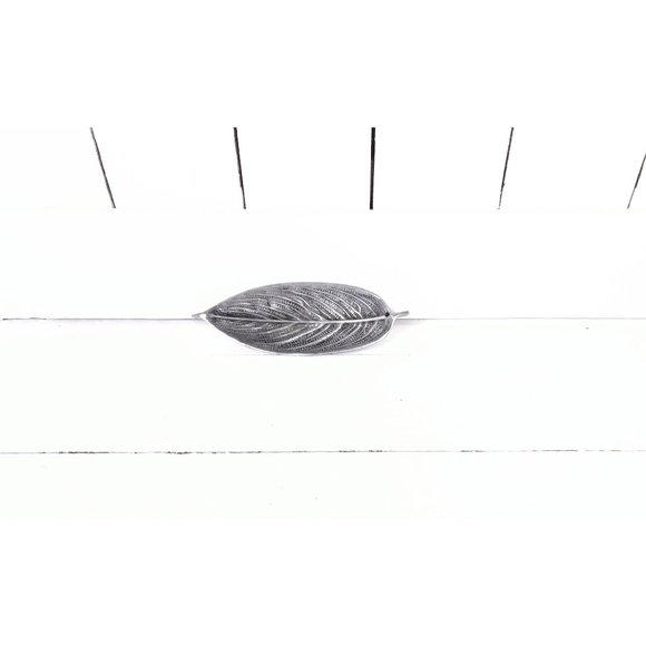 Vintage silver metal small leaf trinket tray - Picture 1 of 5